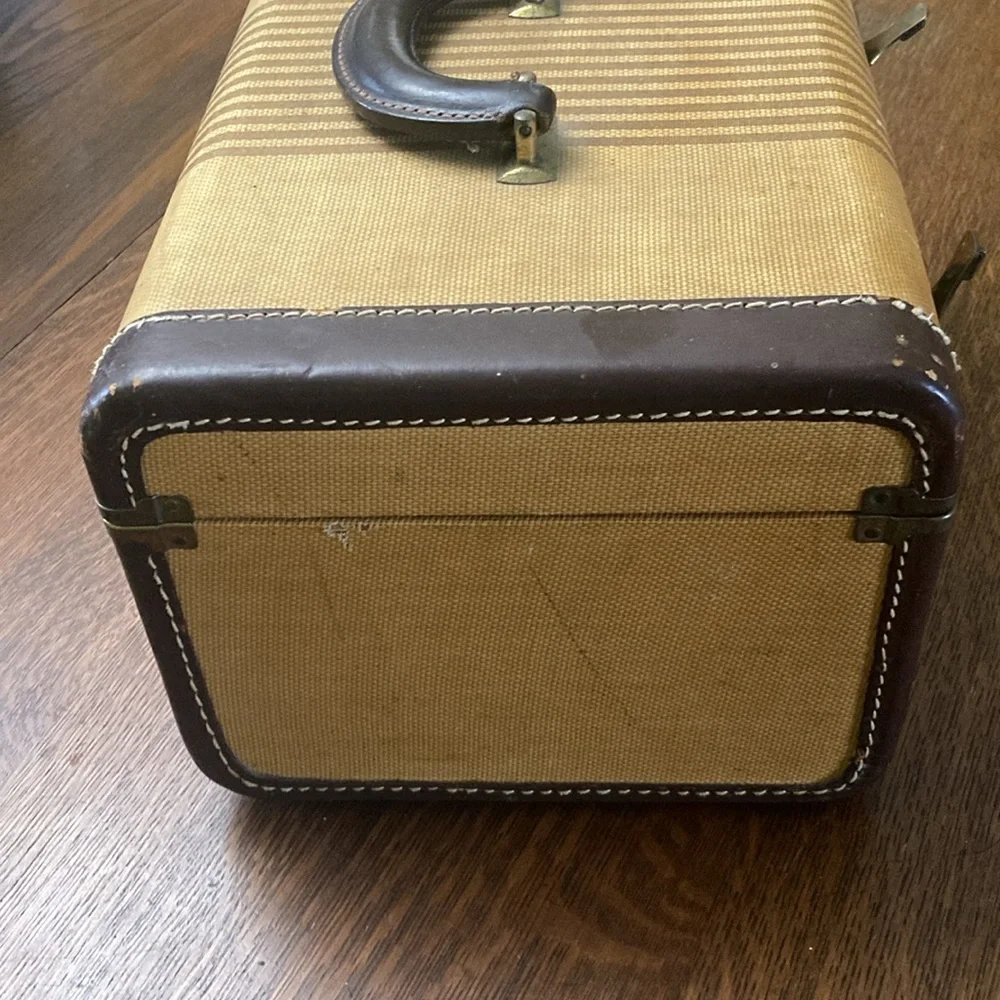 Marshall Fields Antique Train Case Luggage 1940’s?